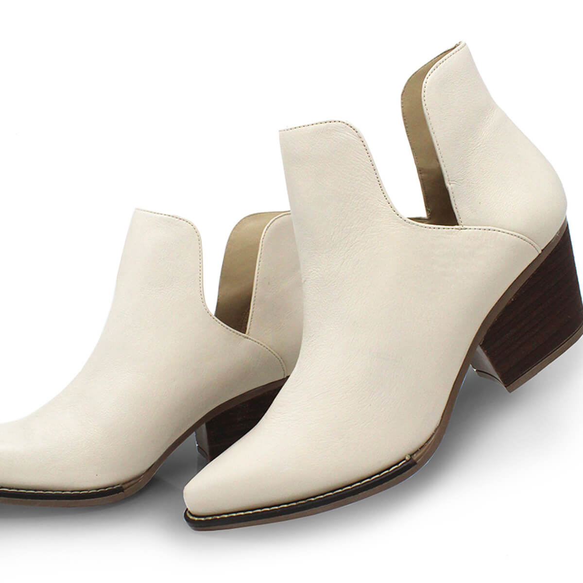 ISSA 60 - Latte Regina Romero Women's Leather Ankle Boot