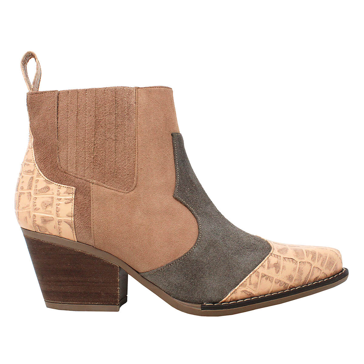 Regina Romero International